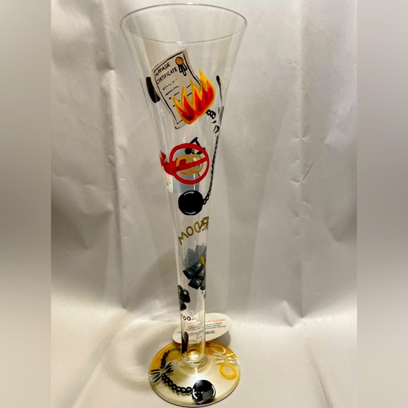 Lolita brand collection new “divorce”champagne flute - Picture 5 of 6